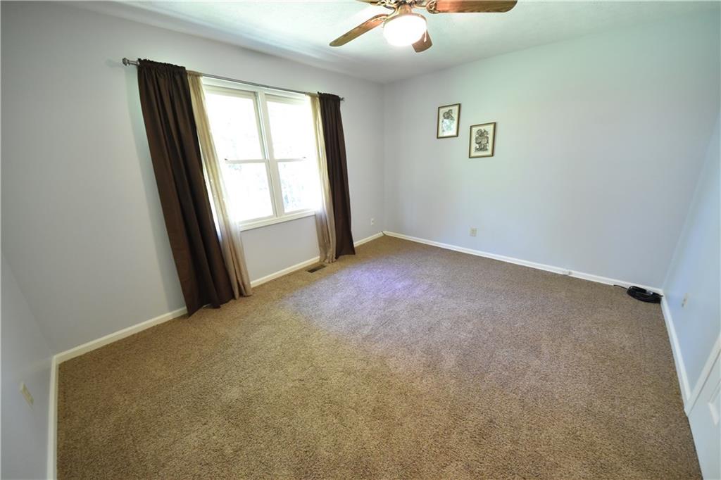 2195 Terrace Lake Road Columbus, IN 47201 - Photo 22 of 44 Gallery Image 22