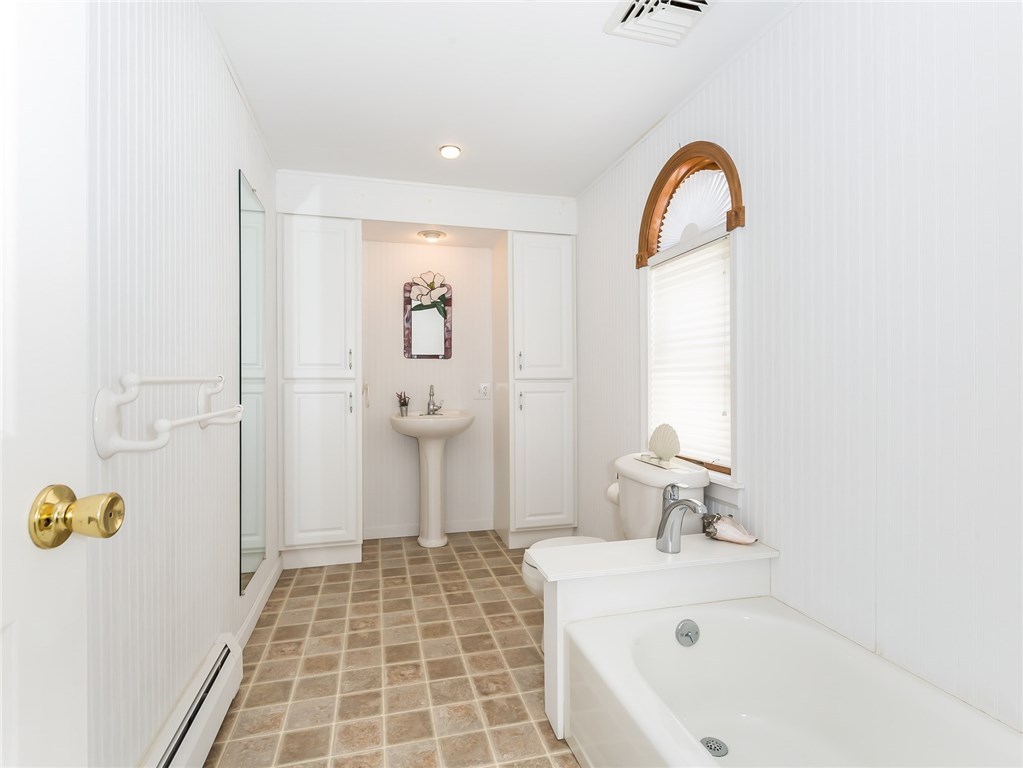 26 Pleasant View Drive Little Compton, RI 02837 - Photo 18 of 40