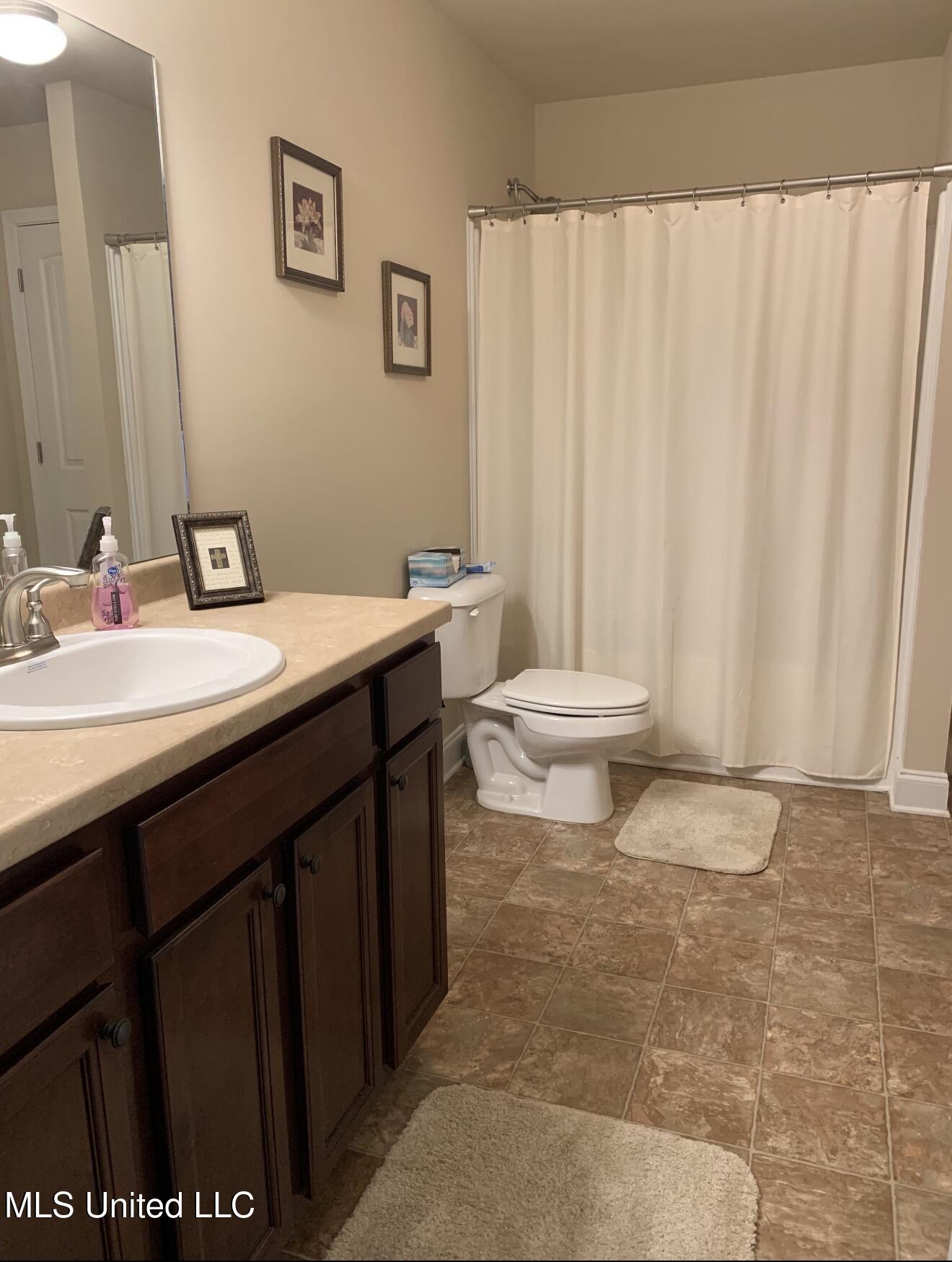 4946 Arrowhead Lane Olive Branch, MS 38654 - Photo 12 of 17 IMG_1848