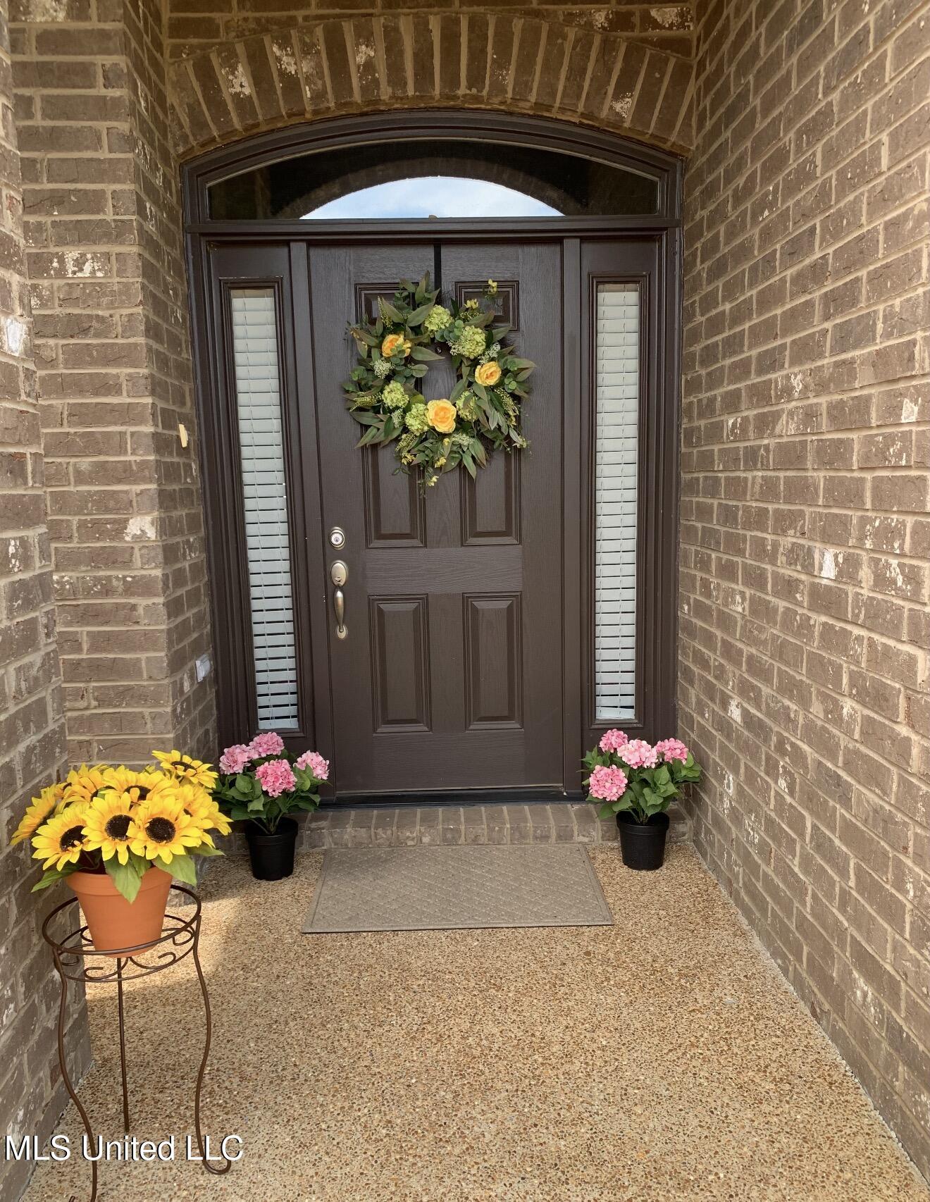 4946 Arrowhead Lane Olive Branch, MS 38654 - Photo 2 of 17 IMG_1839