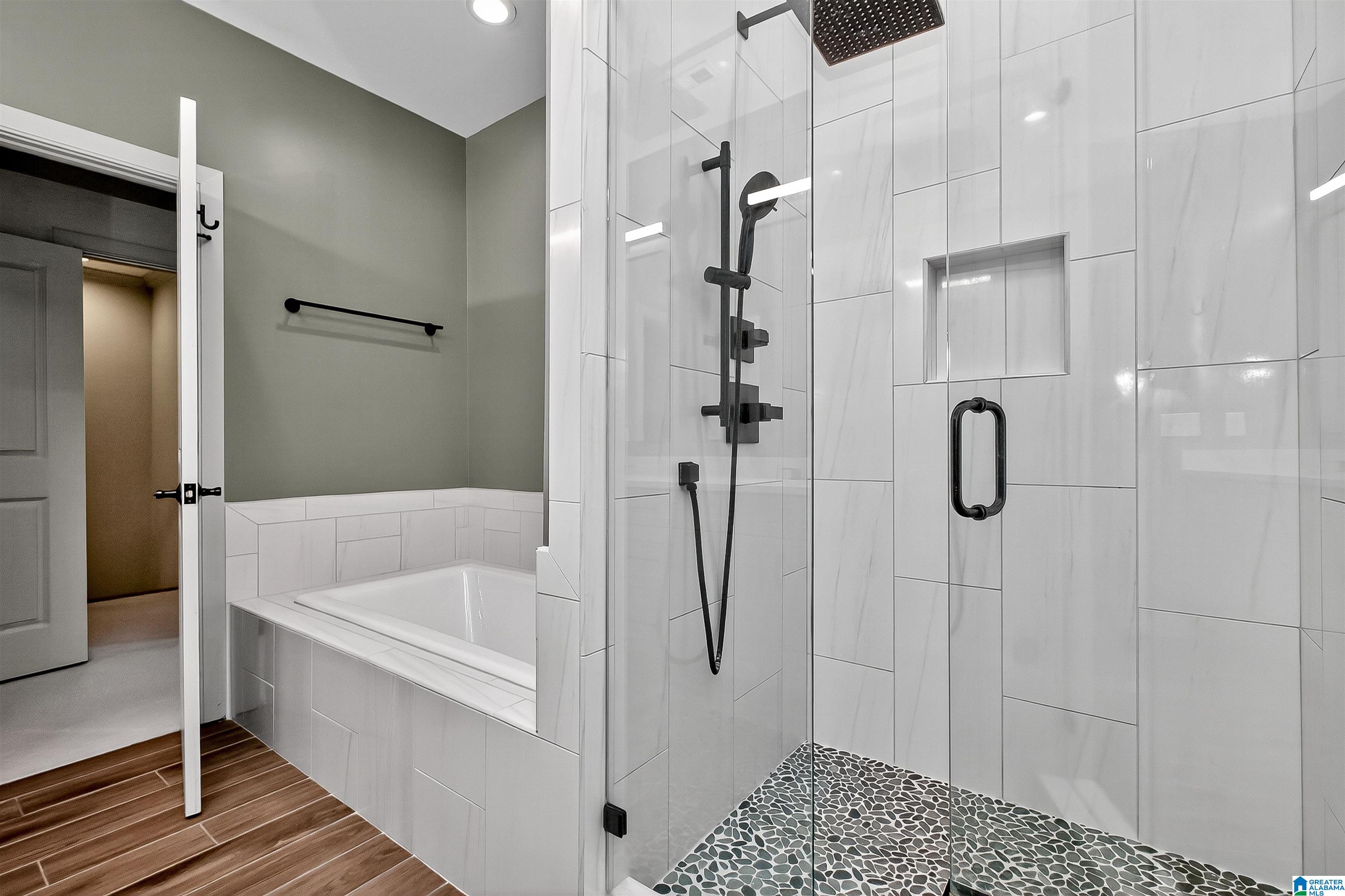 2105 Lancaster Road Birmingham, AL 35209 - Photo 32 of 53