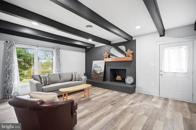 $2,600 | 30 April Lane, Hedgesville, WV 25427