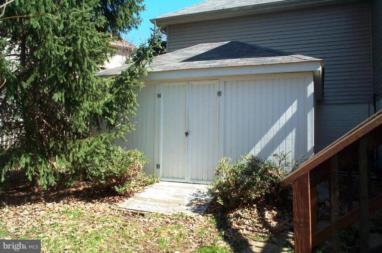 7818 Windy Point Court Springfield, VA 22153 - Photo 11 of 26 Shed