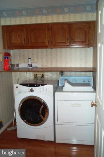 7818 Windy Point Court Springfield, VA 22153 - Photo 15 of 26 Laundry Area 1