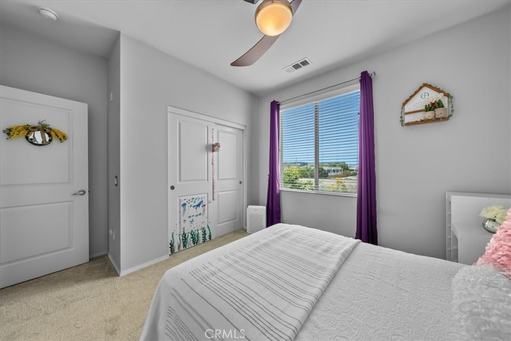 5565 Ocean, Unit 103 Hawthorne, CA 90250 - Photo 36 of 56 a bedroom with a bed and a window