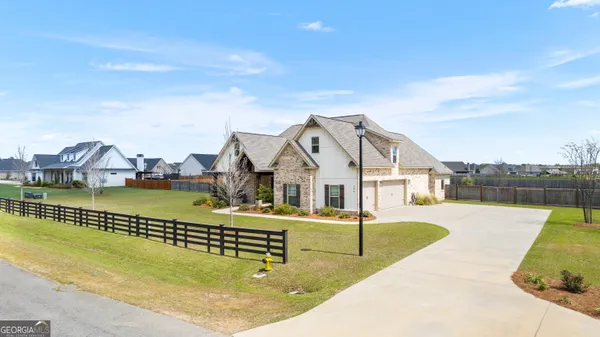 $599,000 | 186 Talton Road, Kathleen, GA 31047