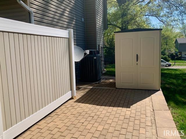 2002 South Georgetown Road Bloomington, IN 47401 - Photo 11 of 36