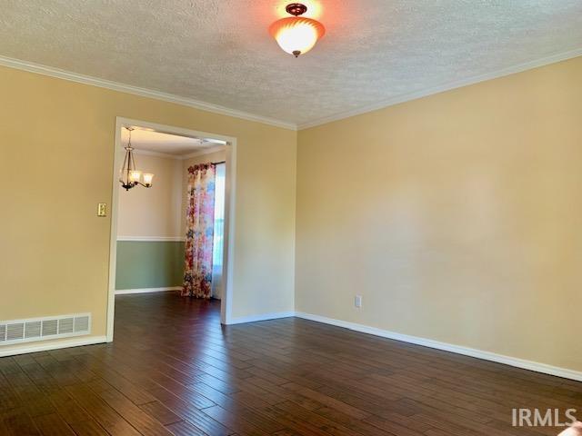 2002 South Georgetown Road Bloomington, IN 47401 - Photo 21 of 36