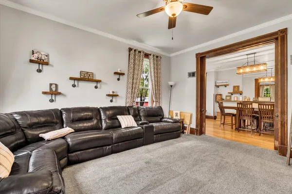 $289,000 | 127 South Vail Street, Geneseo, IL 61254