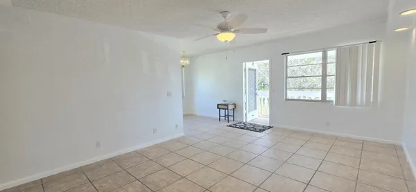 $2,000 | 184 Tilford I, Deerfield Beach, FL 33442