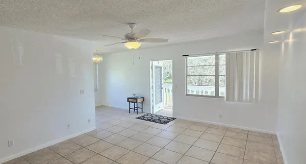 $2,000 | 184 Tilford I, Deerfield Beach, FL 33442