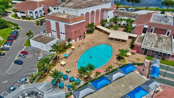 $2,000 | 184 Tilford I, Deerfield Beach, FL 33442