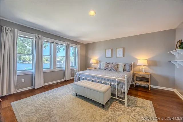 $1,199,000 | 684 Wings Circle, Sunrise Beach, MO 65079