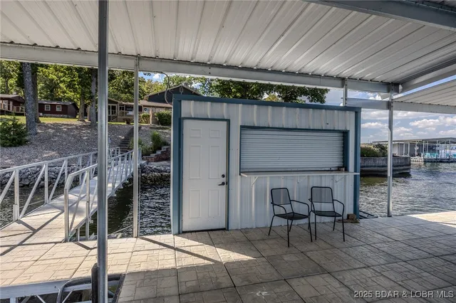 $1,199,000 | 684 Wings Circle, Sunrise Beach, MO 65079