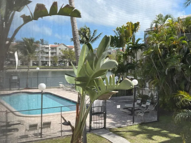 $205,000 | 21133 Southwest 85th Avenue, Unit 112, Cutler Bay, FL 33189