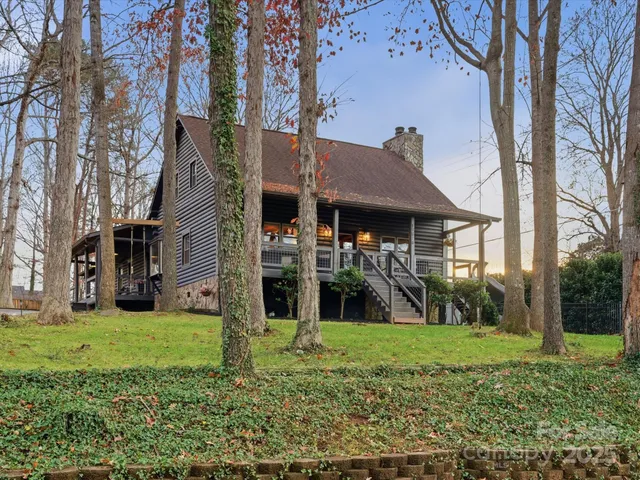 $825,000 | 19810 Schooner Drive, Cornelius, NC 28031