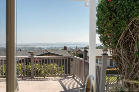 $1,695,000 | 3027 Hunrichs Way, San Diego, CA 92117