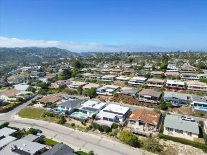 $1,695,000 | 3027 Hunrichs Way, San Diego, CA 92117