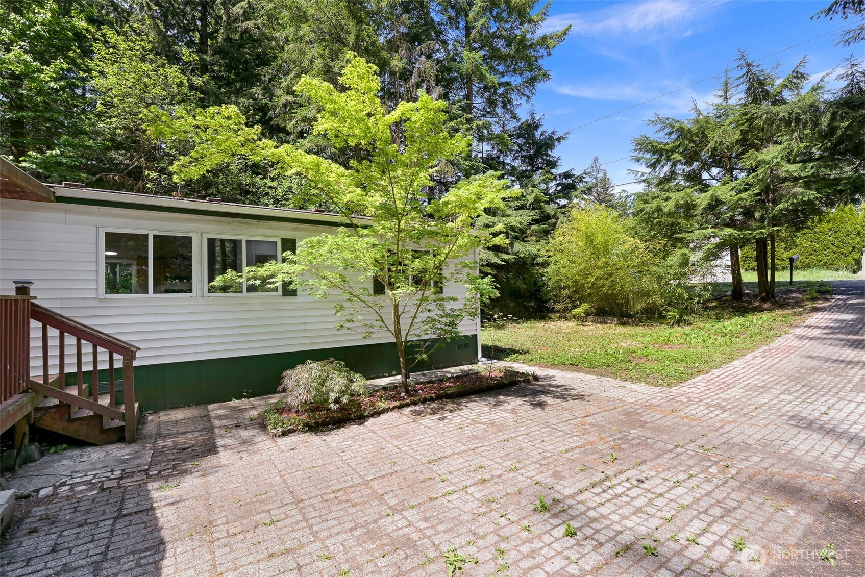 8331 Golden Valley Drive Maple Falls, WA 98266 - Photo 21 of 23