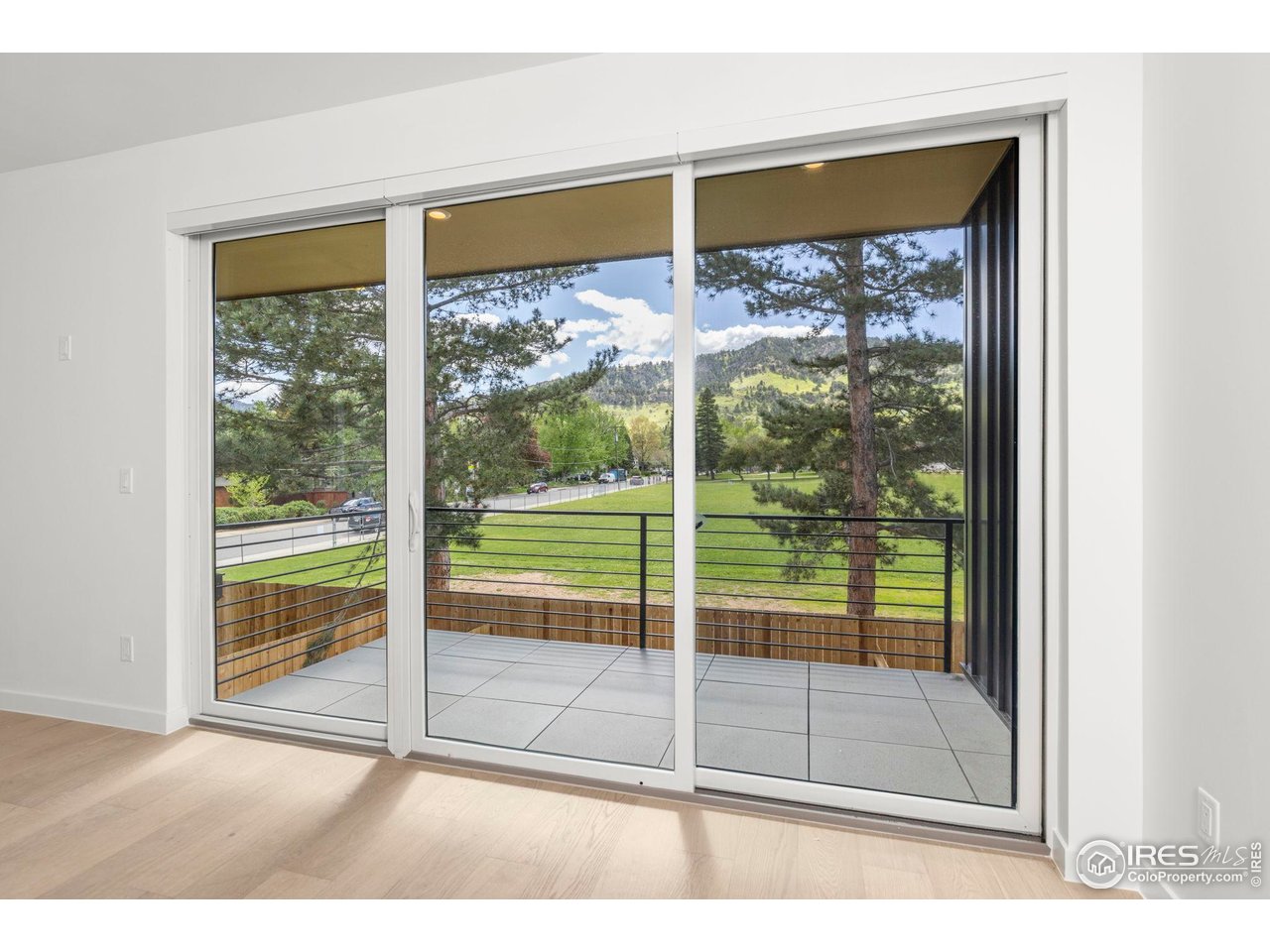 3319 Broadway Boulder, CO 80304 - Photo 35 of 38 a view of a room with window