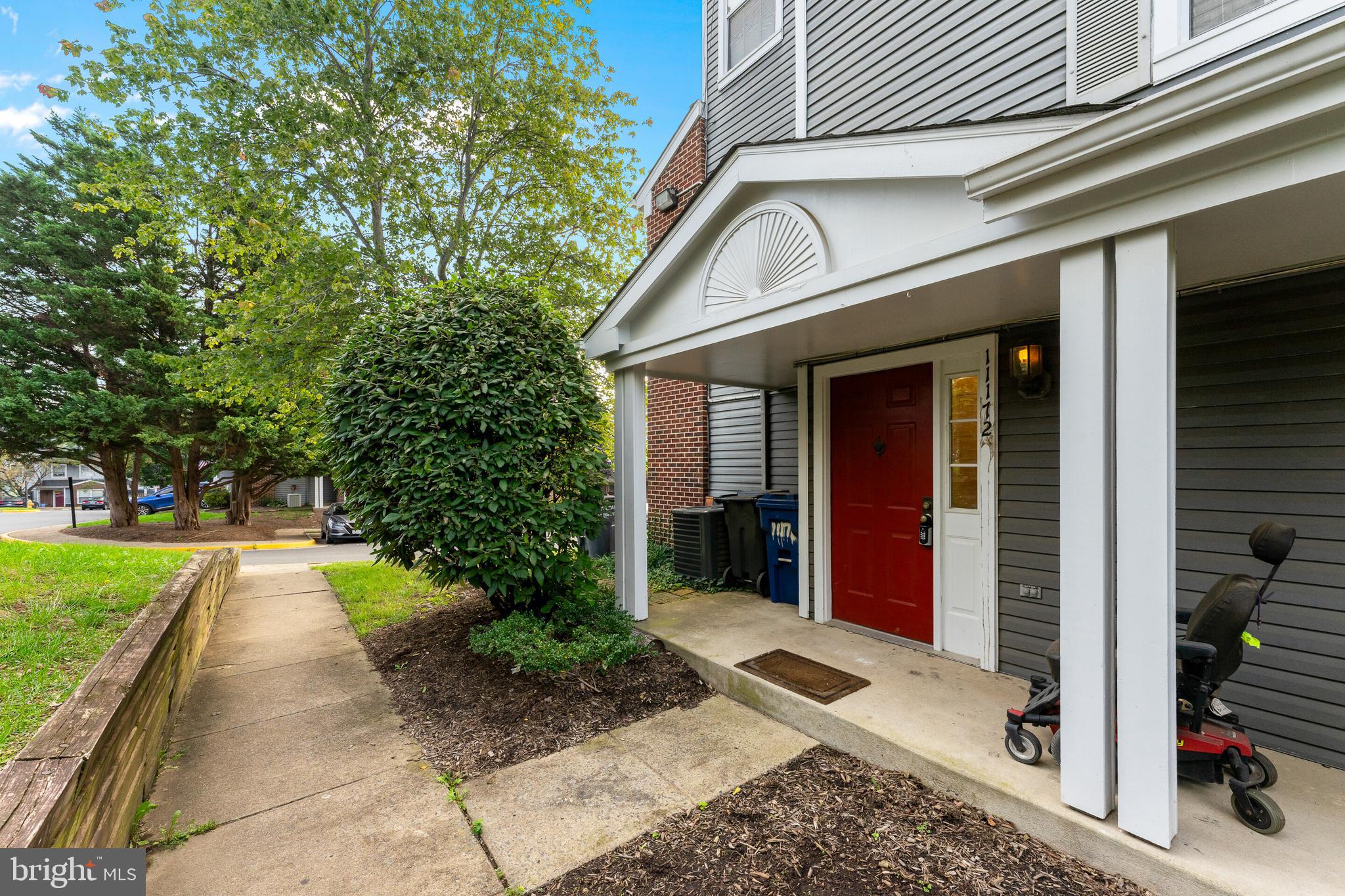 11172 Stagestone Way Manassas, VA 20109 - Photo 1 of 30