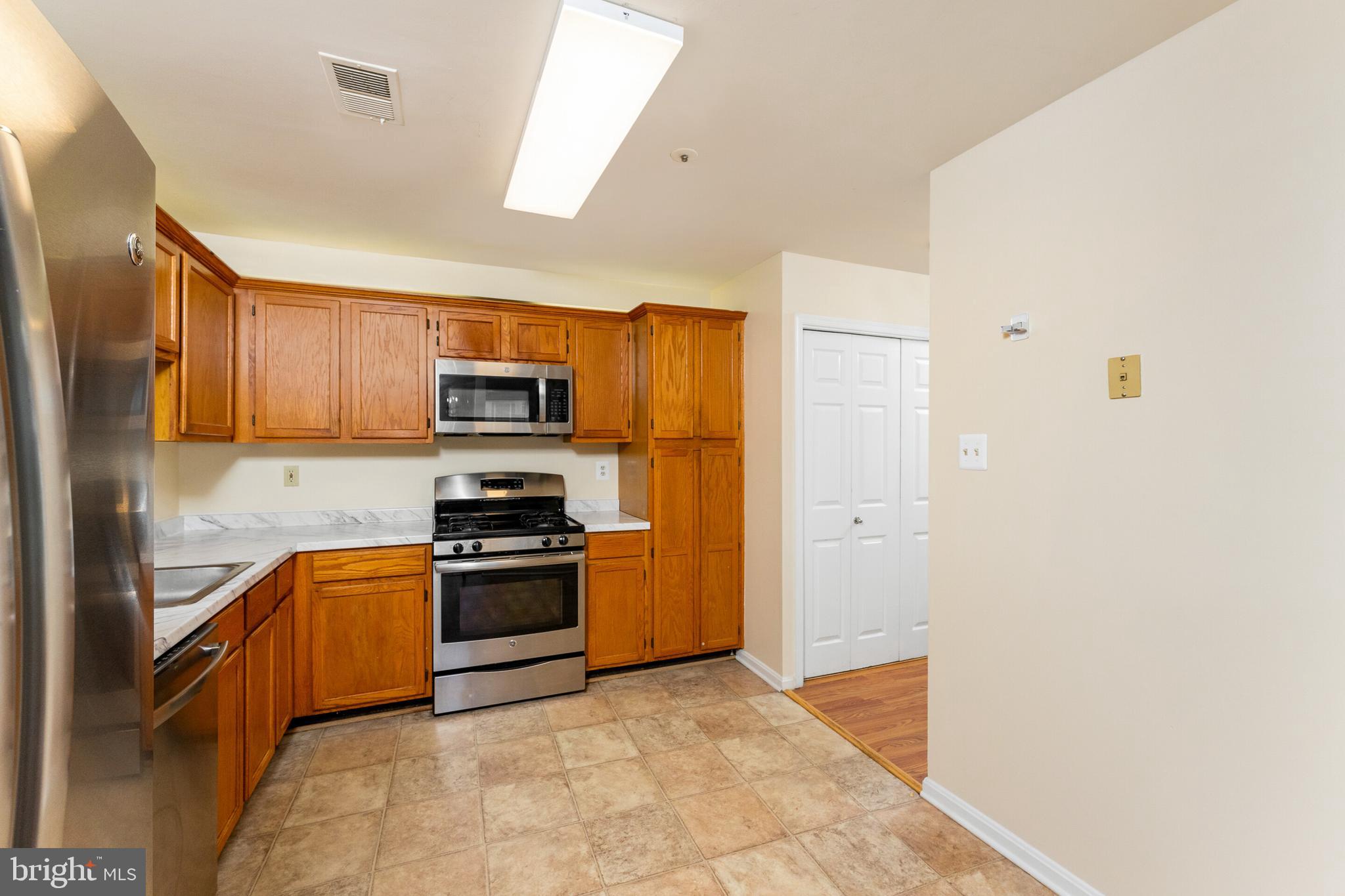 11172 Stagestone Way Manassas, VA 20109 - Photo 13 of 30
