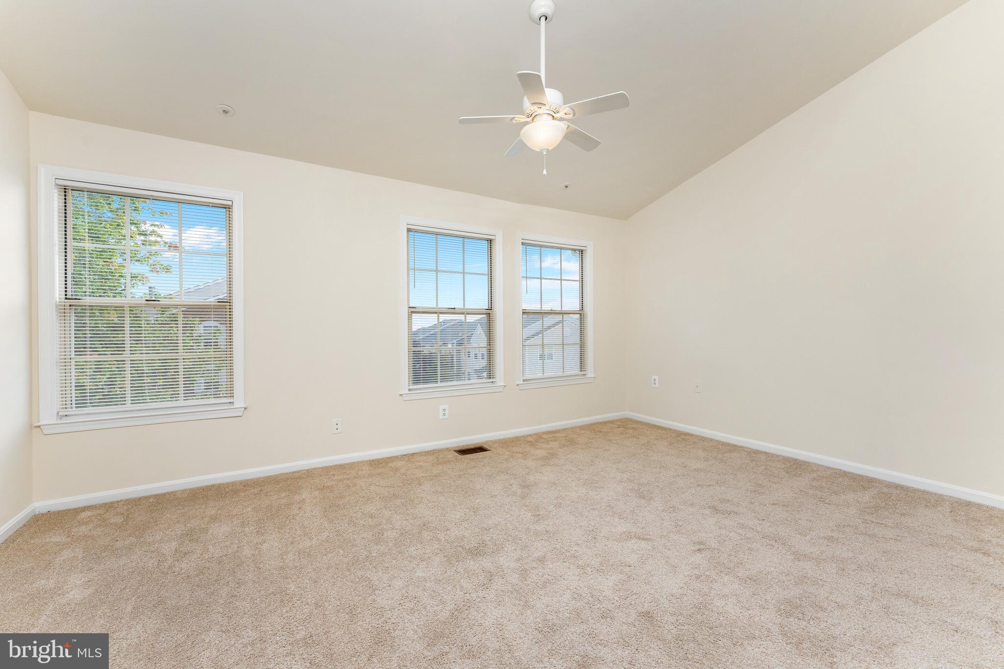11172 Stagestone Way Manassas, VA 20109 - Photo 17 of 30