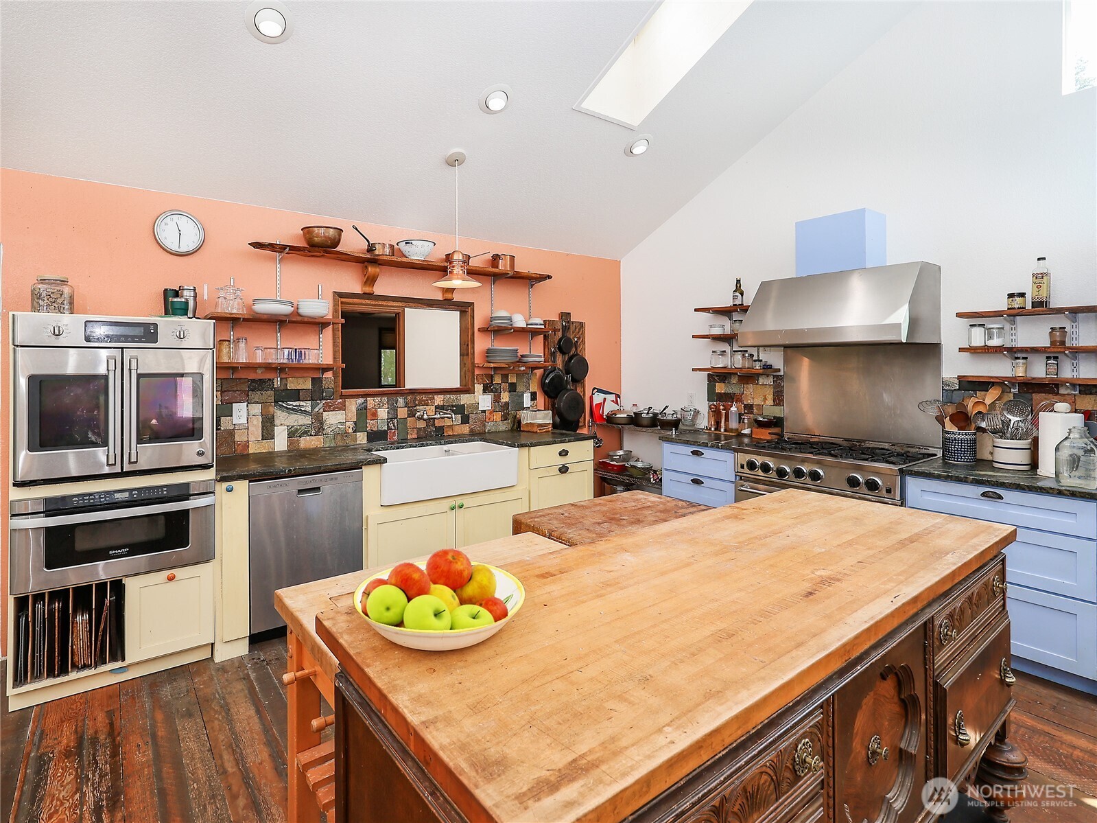 10820 Northeast 183rd Court Bothell, WA 98011 - Photo 11 of 40