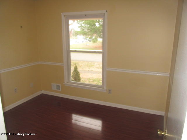 7708 Laurel Ridge Road Louisville, KY 40219 - Photo 3 of 14 3