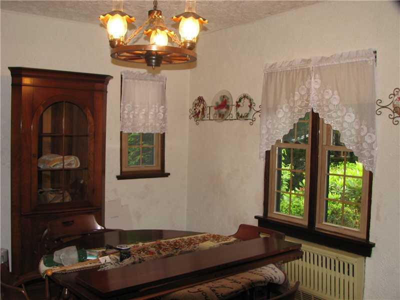 308 Teakwood Road Butler, PA 16001 - Photo 6 of 15 Dining Room.