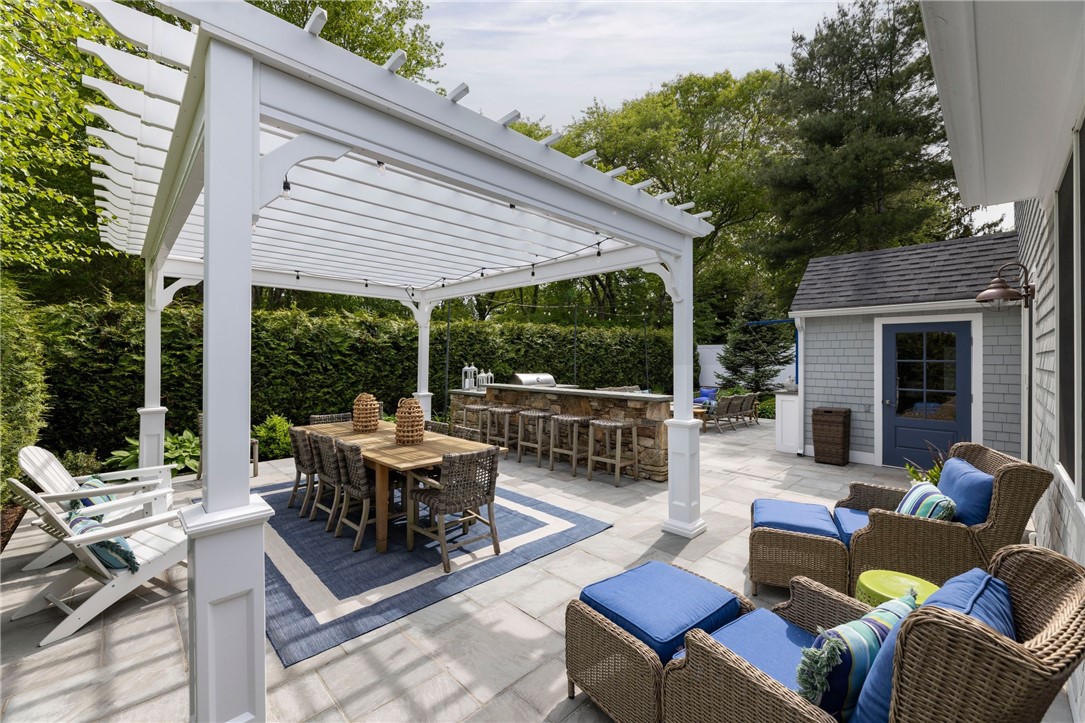 69 Verdi Road Westerly, RI 02891 - Photo 4 of 49