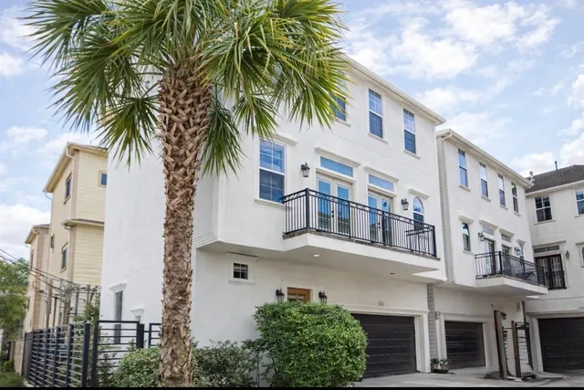 $2,600 | 5711 Kiam Street, Houston, TX 77007