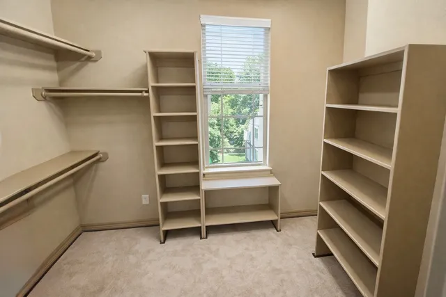 $2,600 | 5711 Kiam Street, Houston, TX 77007