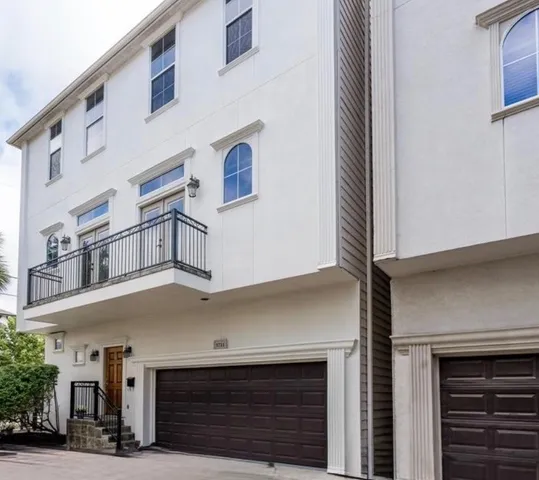 $2,600 | 5711 Kiam Street, Houston, TX 77007