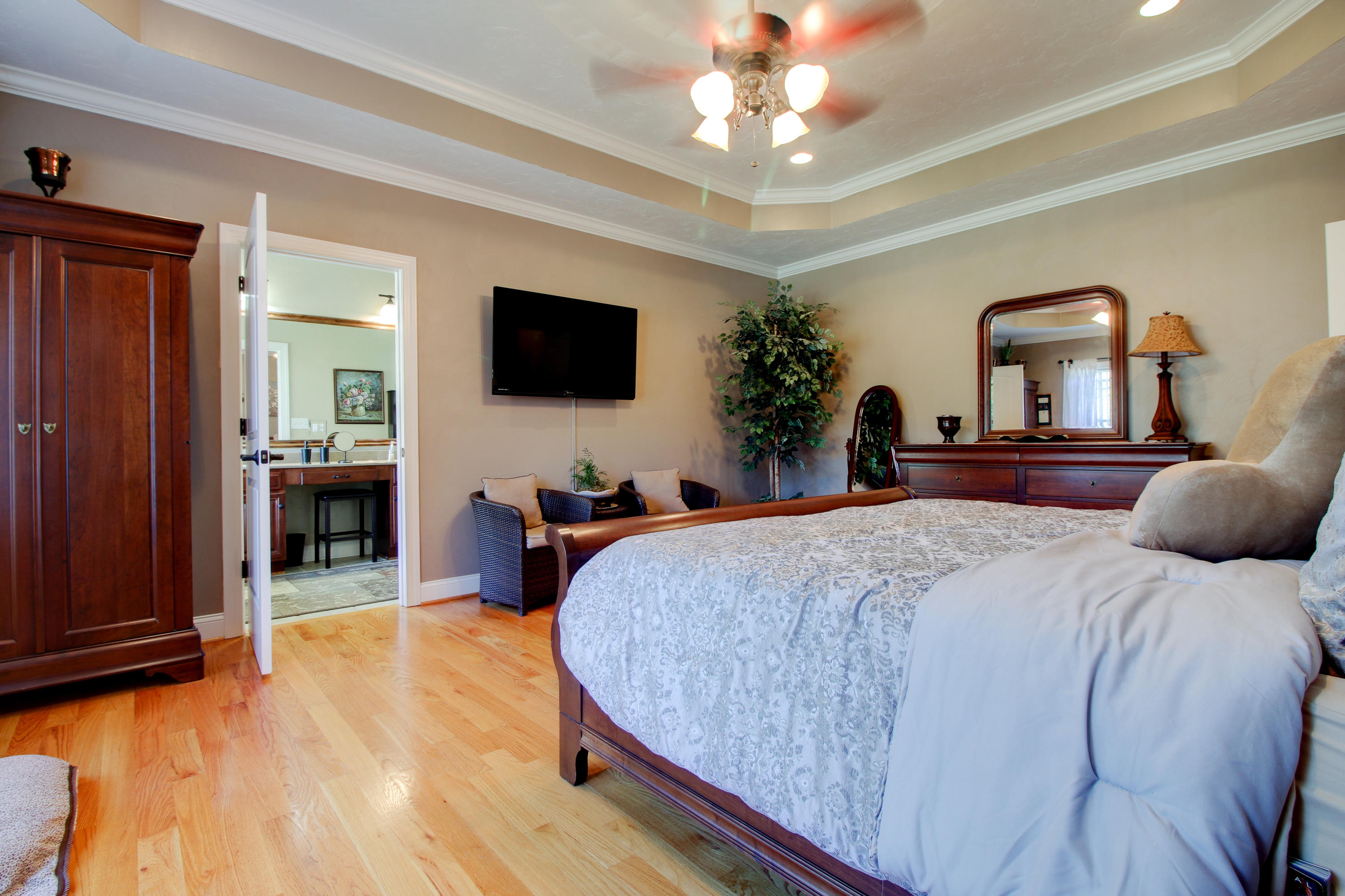 4025 Carson Road Roanoke, VA 24012 - Photo 22 of 53 Entry Level Master Bedroom
