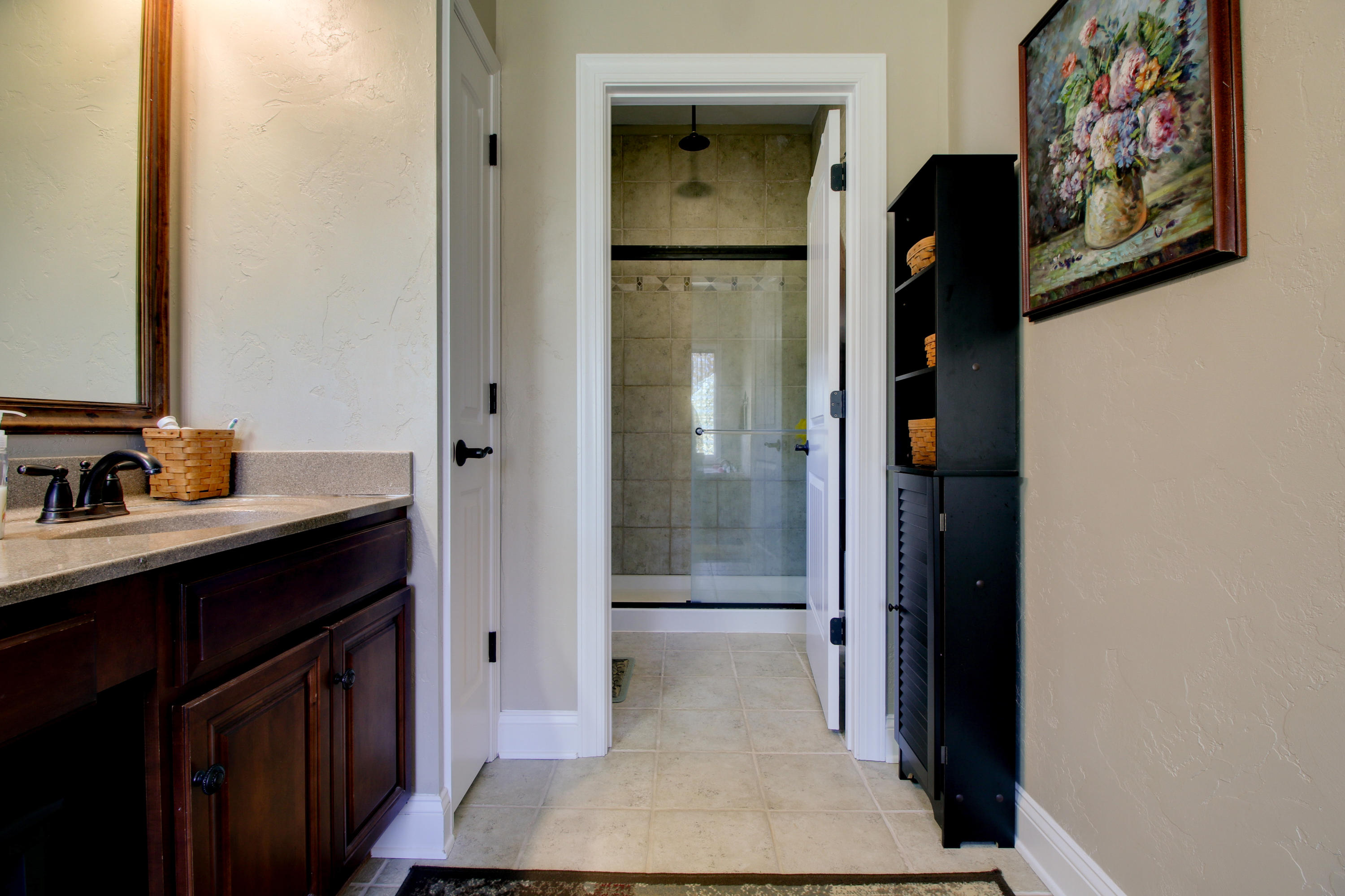 4025 Carson Road Roanoke, VA 24012 - Photo 26 of 53 Master Bath