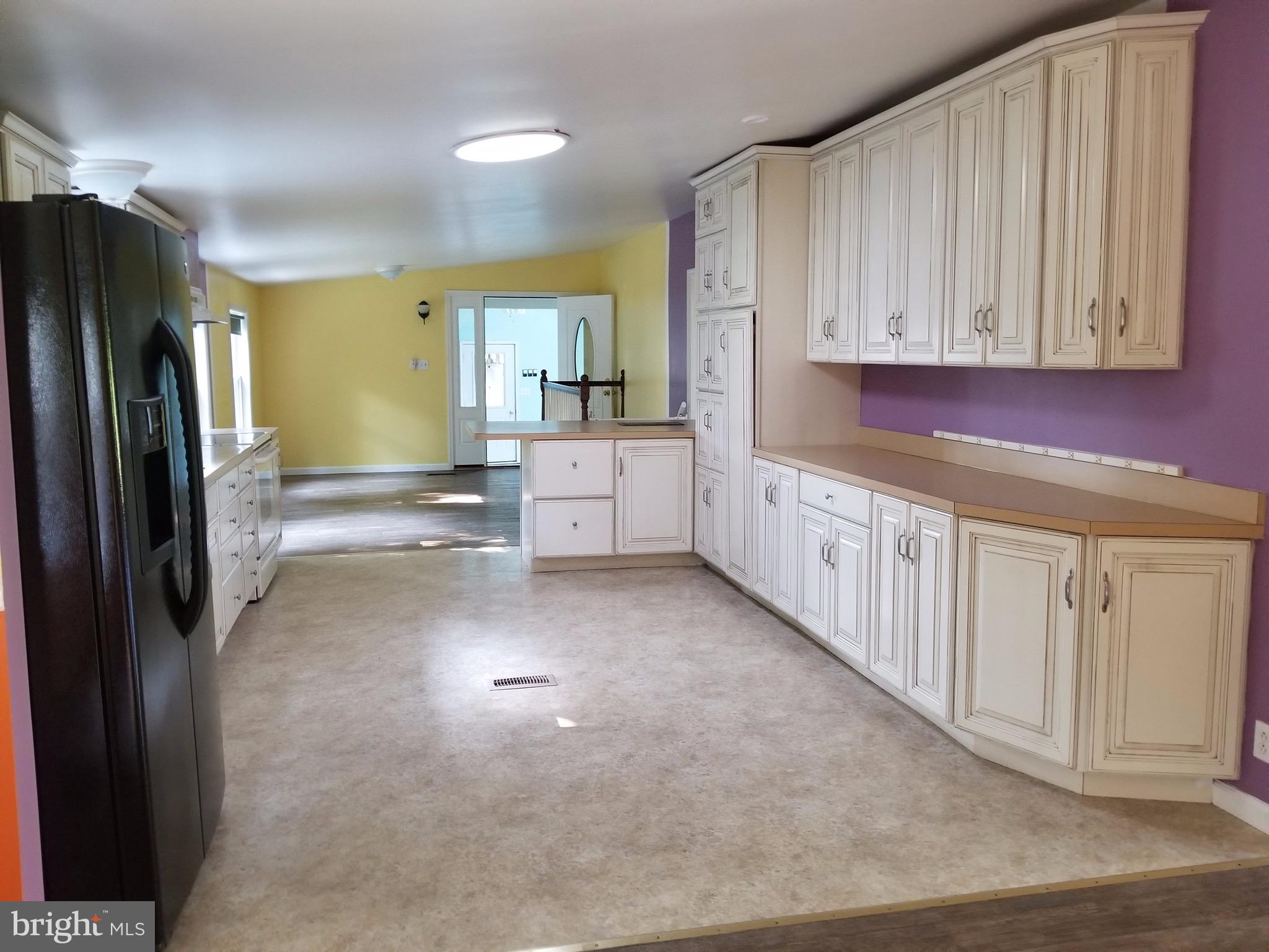 706 Georgetown Road Ronks, PA 17572 - Photo 4 of 10 Kitchen
