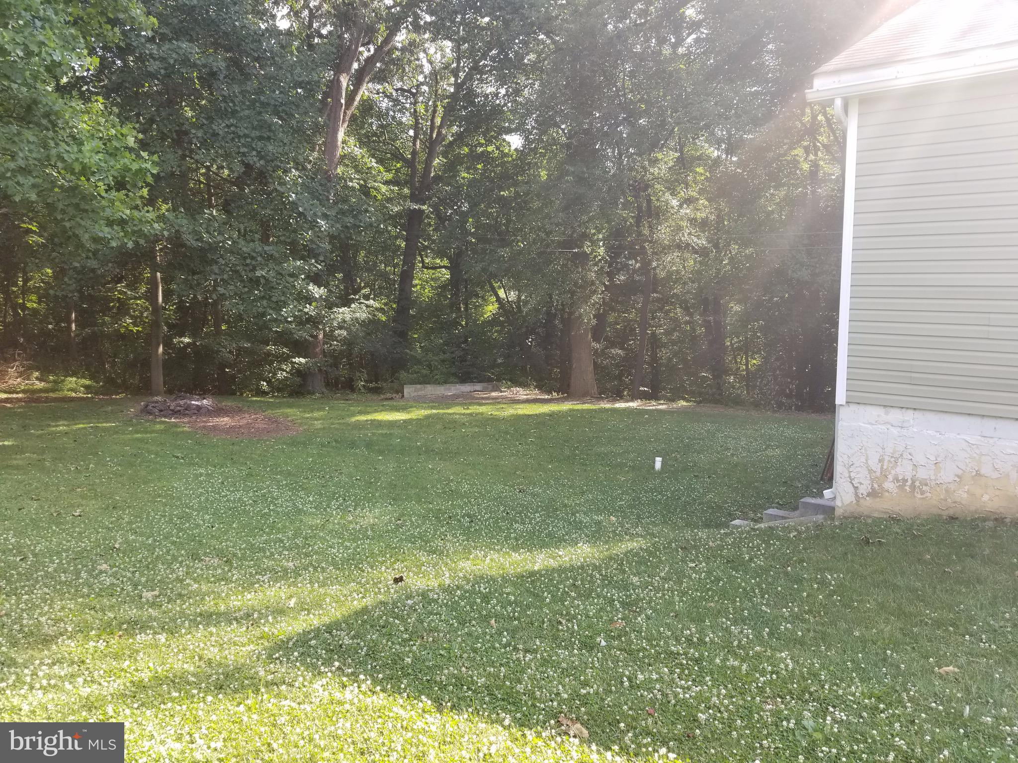 706 Georgetown Road Ronks, PA 17572 - Photo 9 of 10 Back yard