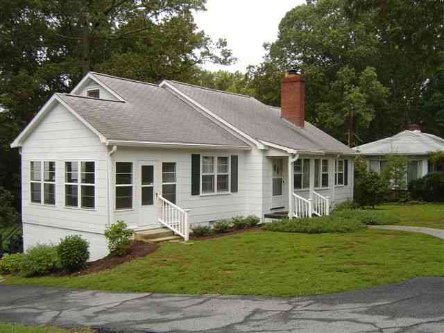 235 Riggs Drive Clemson, SC 29631 - Photo 3 of 20 Gallery Image 3
