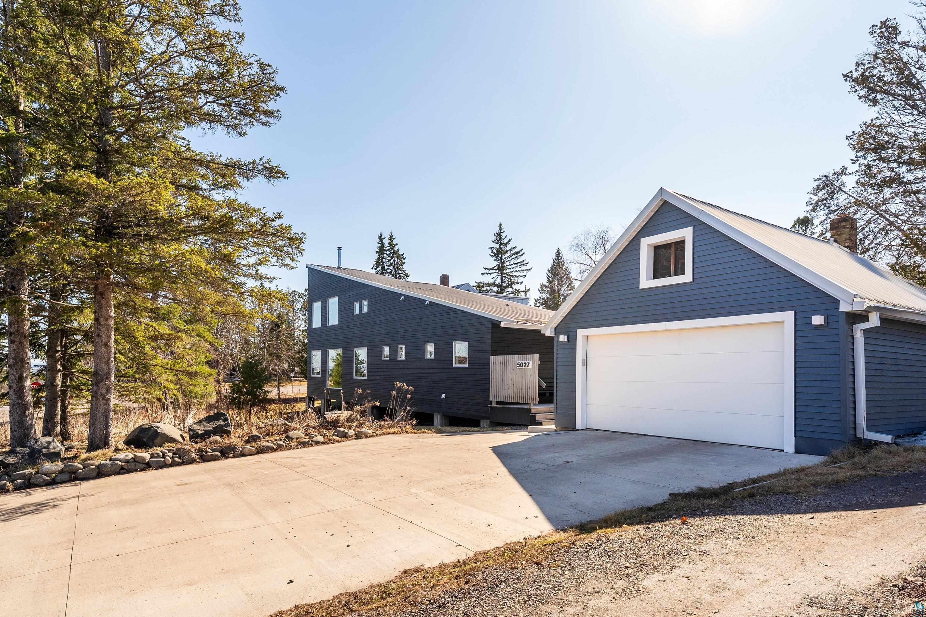 5027 Oakley Street Duluth, MN 55804 - Photo 3 of 90