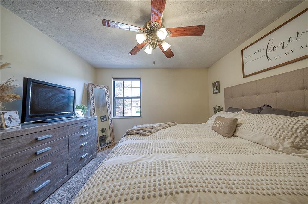 1104 Old Farm Road Lawrence, PA 15055 - Photo 13 of 29 Gallery Image 13