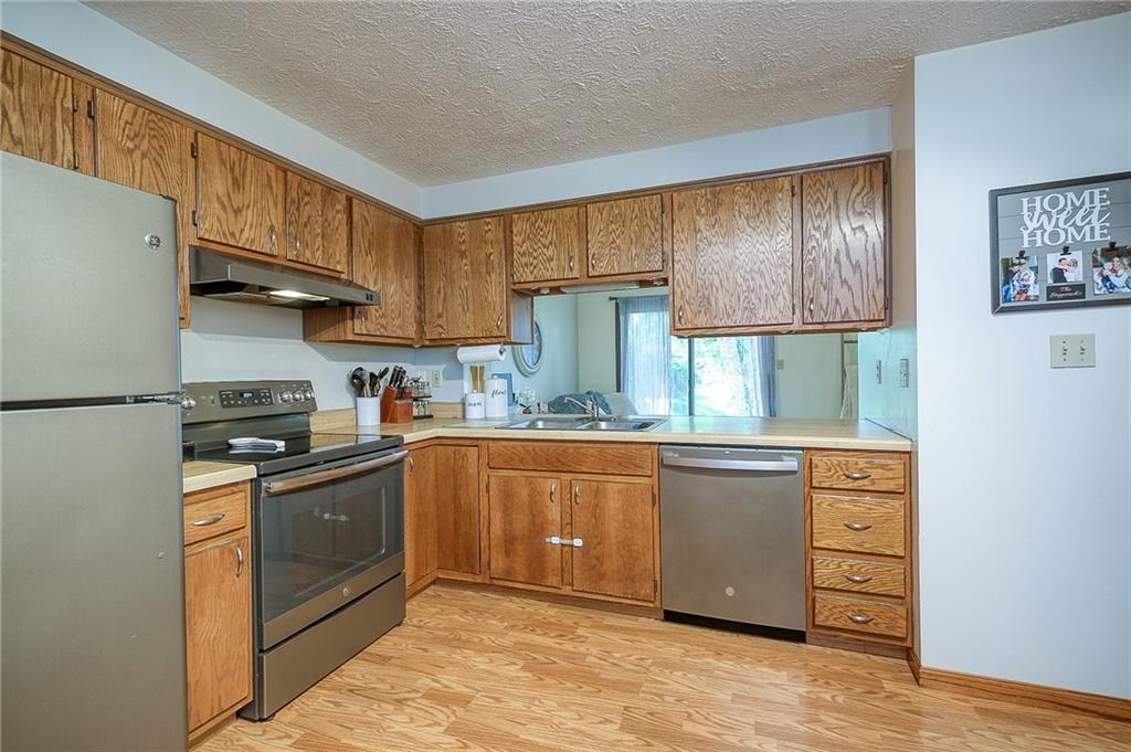 1104 Old Farm Road Lawrence, PA 15055 - Photo 7 of 29 Gallery Image 7