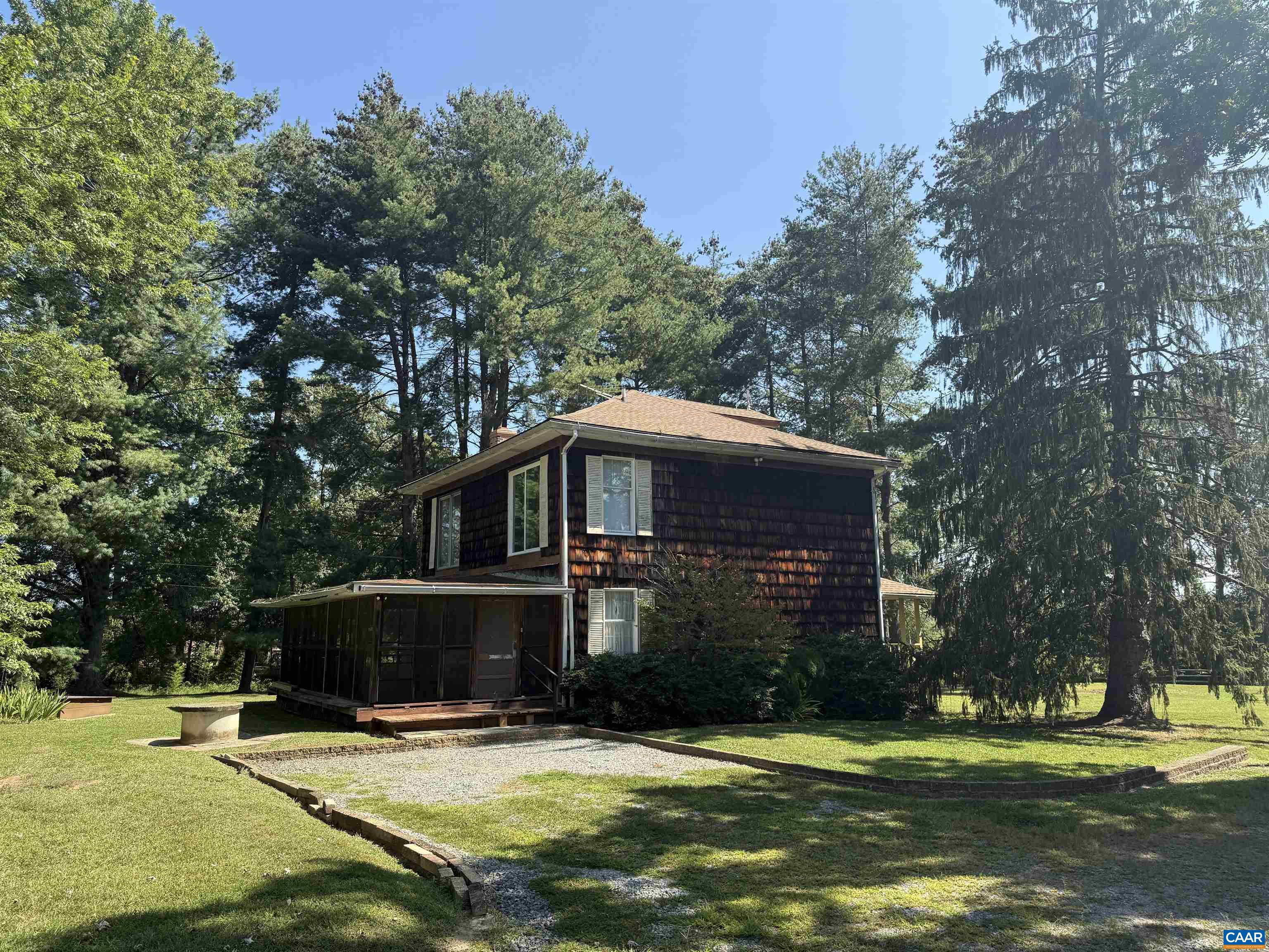 5609 New Line Road Gum Spring, VA 23065 - Photo 36 of 61 Plenty of Parking