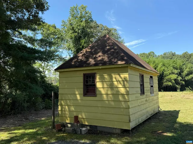 $299,797 | 5609 New Line Road, Gum Spring, VA 23065