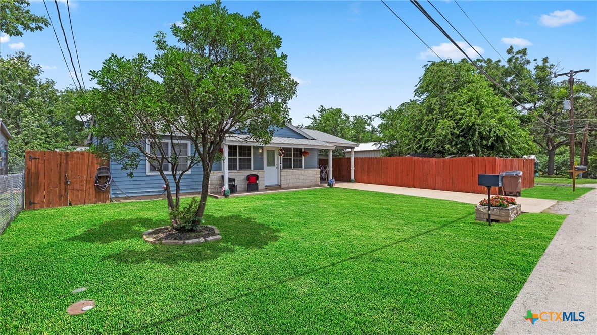 128 Riverview Road McQueeney, TX 78123 - Photo 2 of 29