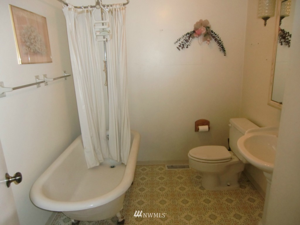 13407 Dubuque Road Snohomish, WA 98290 - Photo 9 of 12