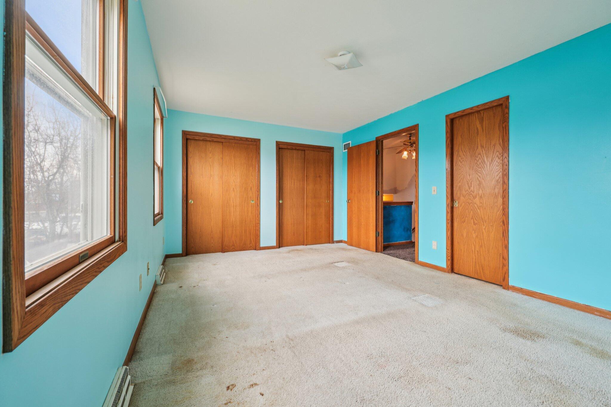 304 Aspen Court Delavan, WI 53115 - Photo 12 of 35 Primary BR_plenty of storage