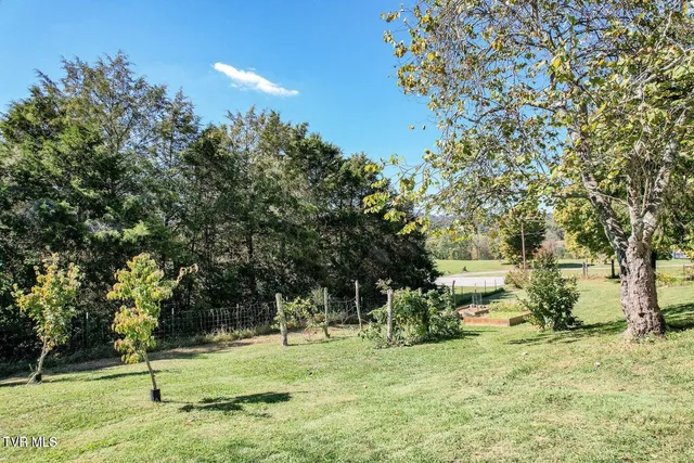 $250,000 | 2340 Chuckey Highway, Chuckey, TN 37641