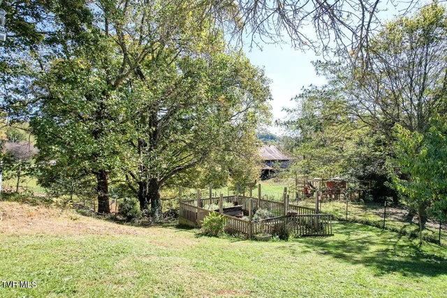 $250,000 | 2340 Chuckey Highway, Chuckey, TN 37641