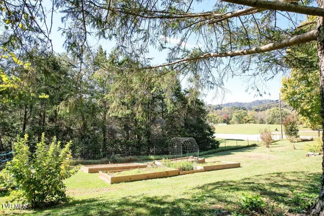 $250,000 | 2340 Chuckey Highway, Chuckey, TN 37641